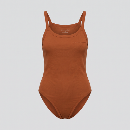 Body côtelé, rouille, vue de face — SLOW HARBOUR