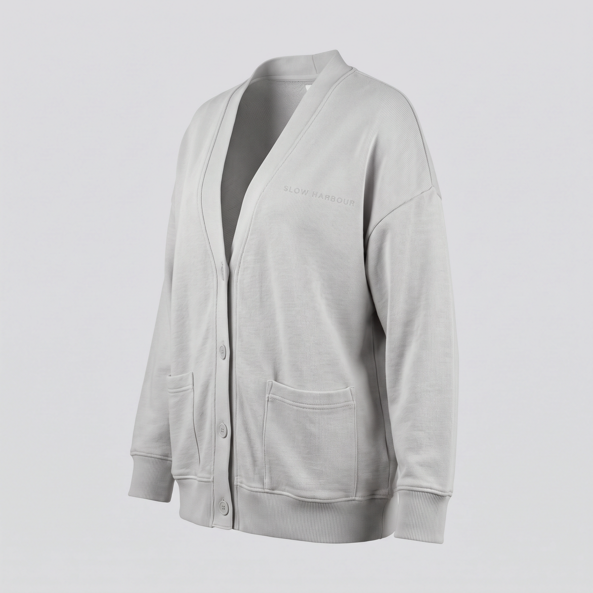 Cardigan en maille, brume, vue de trois-quarts — SLOW HARBOUR
